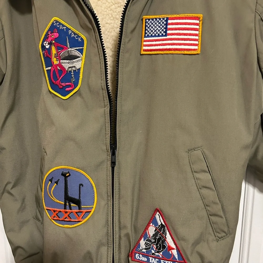 Vintage Jacket w/ Patches, Lined, Khaki Green, Boy’s Size XL - Picture 2 of 6